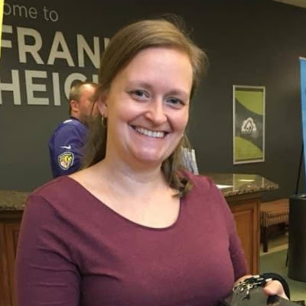Meet your Posher, Jennifer
